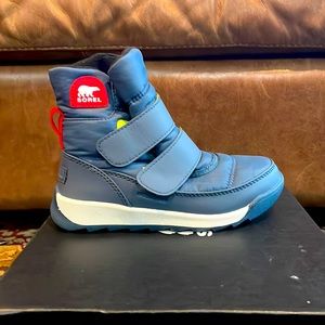 Blue Never worn children’s toddler size 12